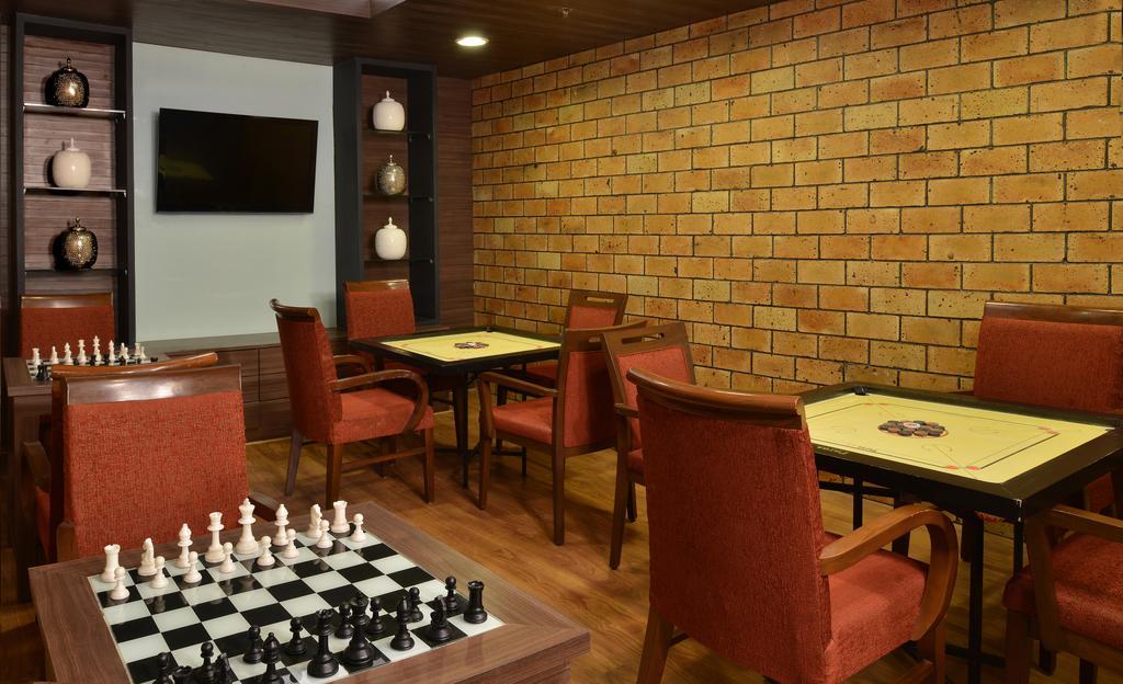 Radisson Resort & Spa Kandla Gāndhīdhām Kültér fotó