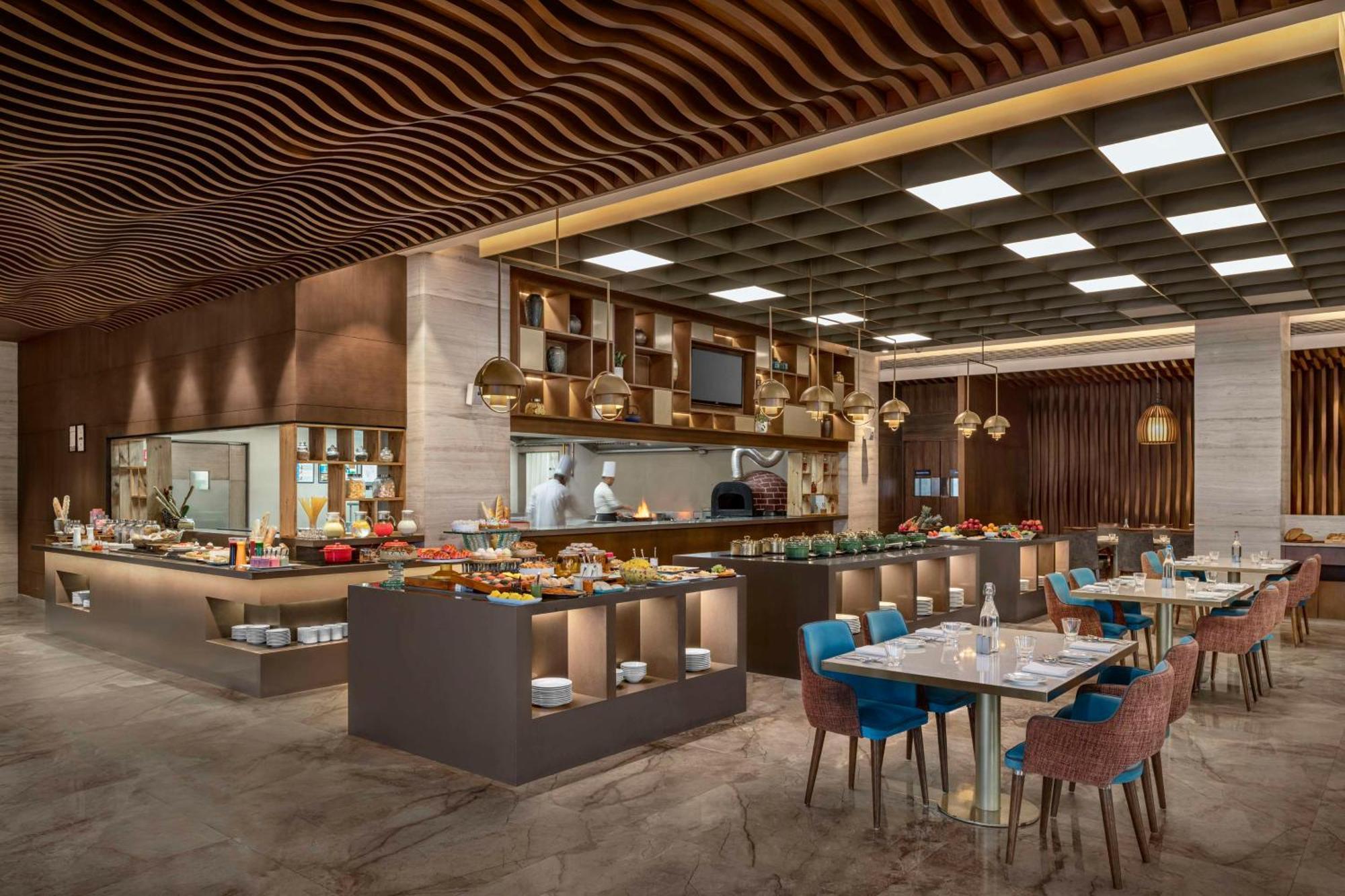 Radisson Resort & Spa Kandla Gāndhīdhām Kültér fotó